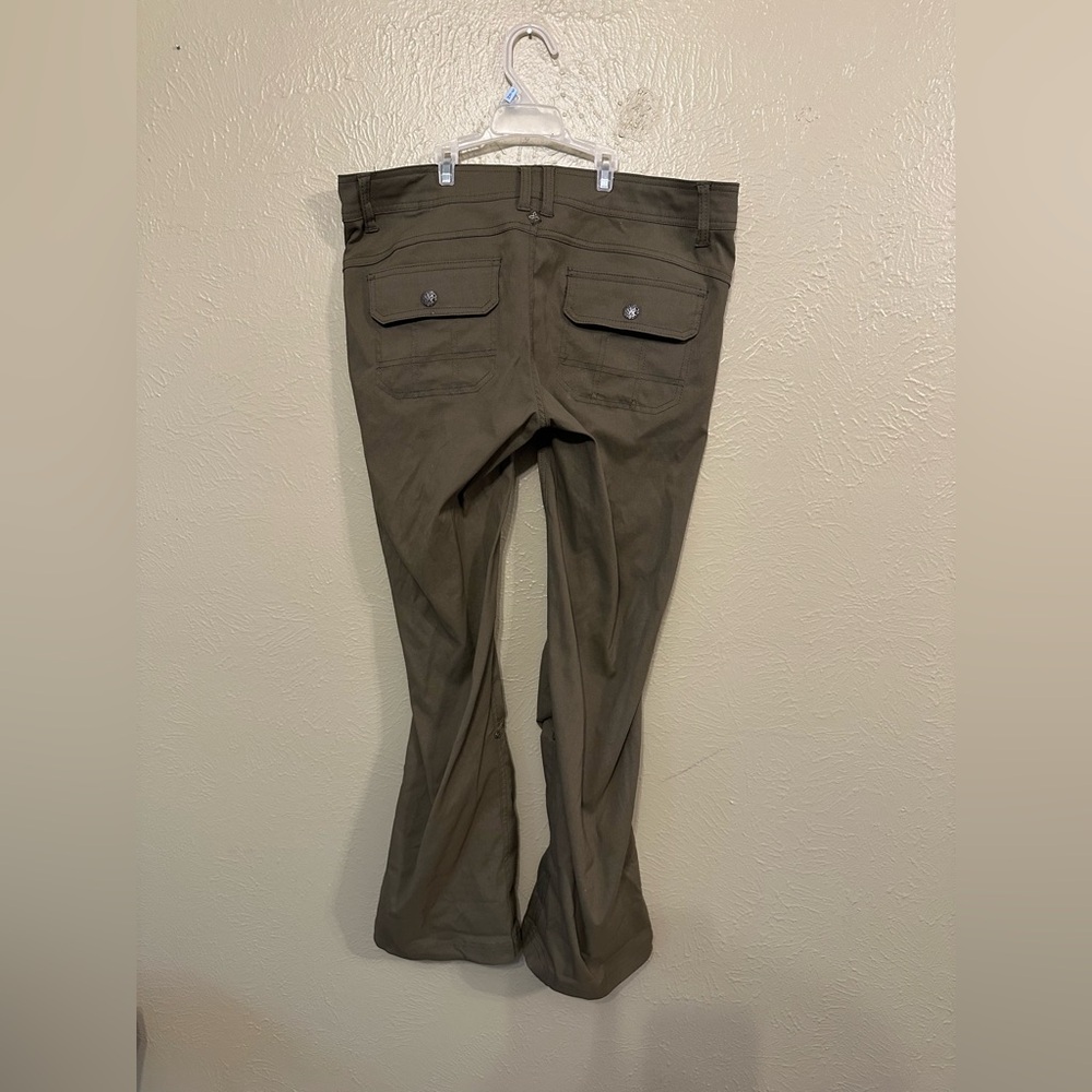 Prana Halle Pant in Olive green - Picture 3 of 5